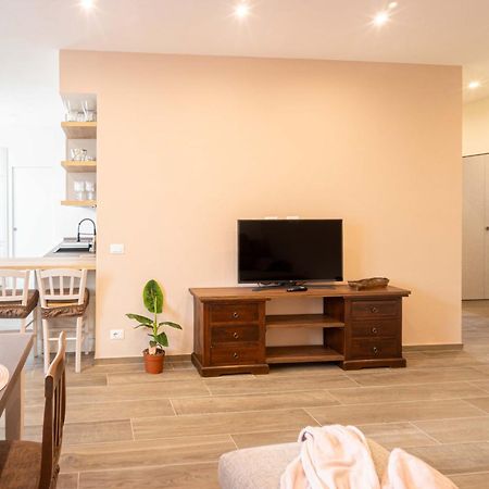 Casa Anna - Appartamento A San Gimignano Bagian luar foto